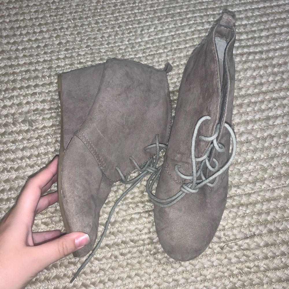 gray/tan ankle boots NWOT